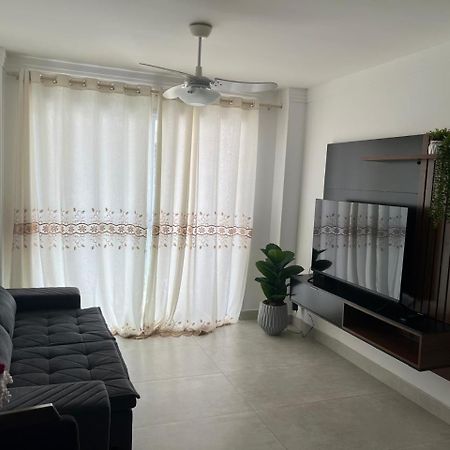 Beleza De Apartamento 300 Metros Da Praia Guarujá Zewnętrze zdjęcie