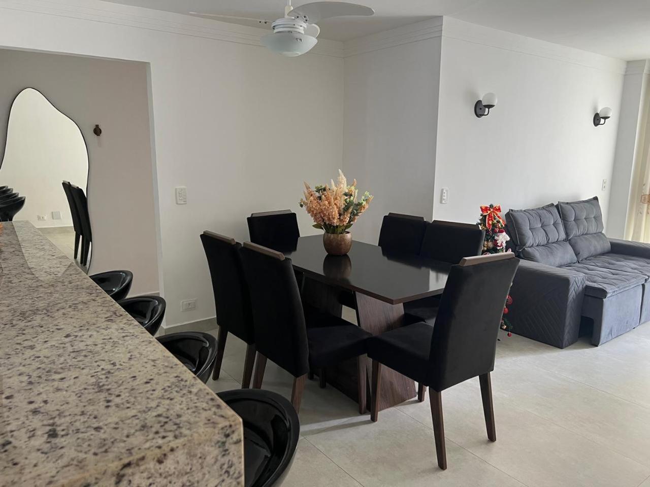 Beleza De Apartamento 300 Metros Da Praia Guarujá Zewnętrze zdjęcie